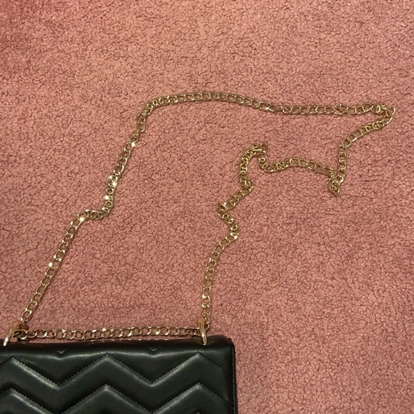 F21 Crossbody Bag - Picture 2 of 7